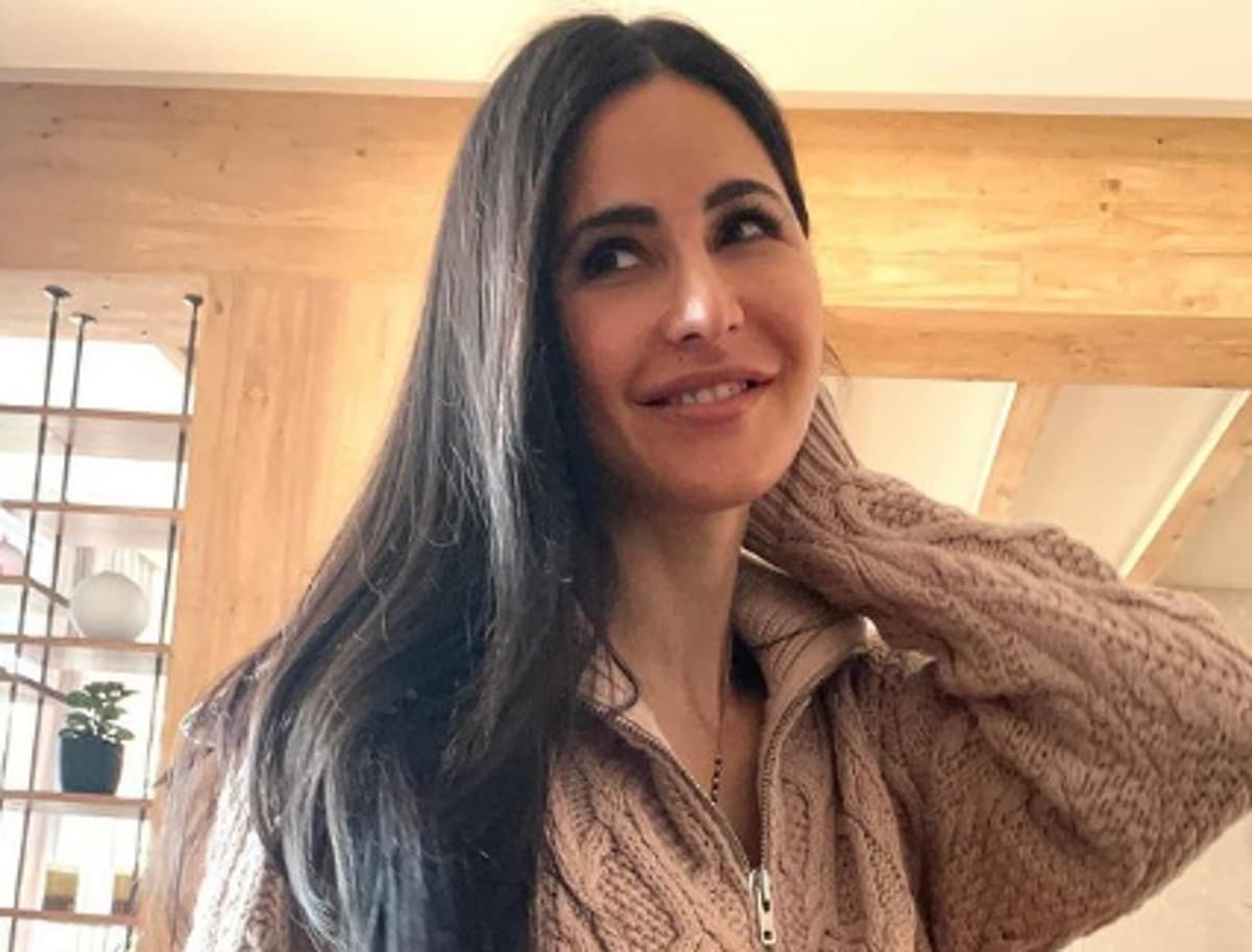 कैटरीना कैफ ने अपने नए घर की दिखाई पहली झलक, मंगलसूत्र पहनकर दिए एक से बढ़कर एक पोज