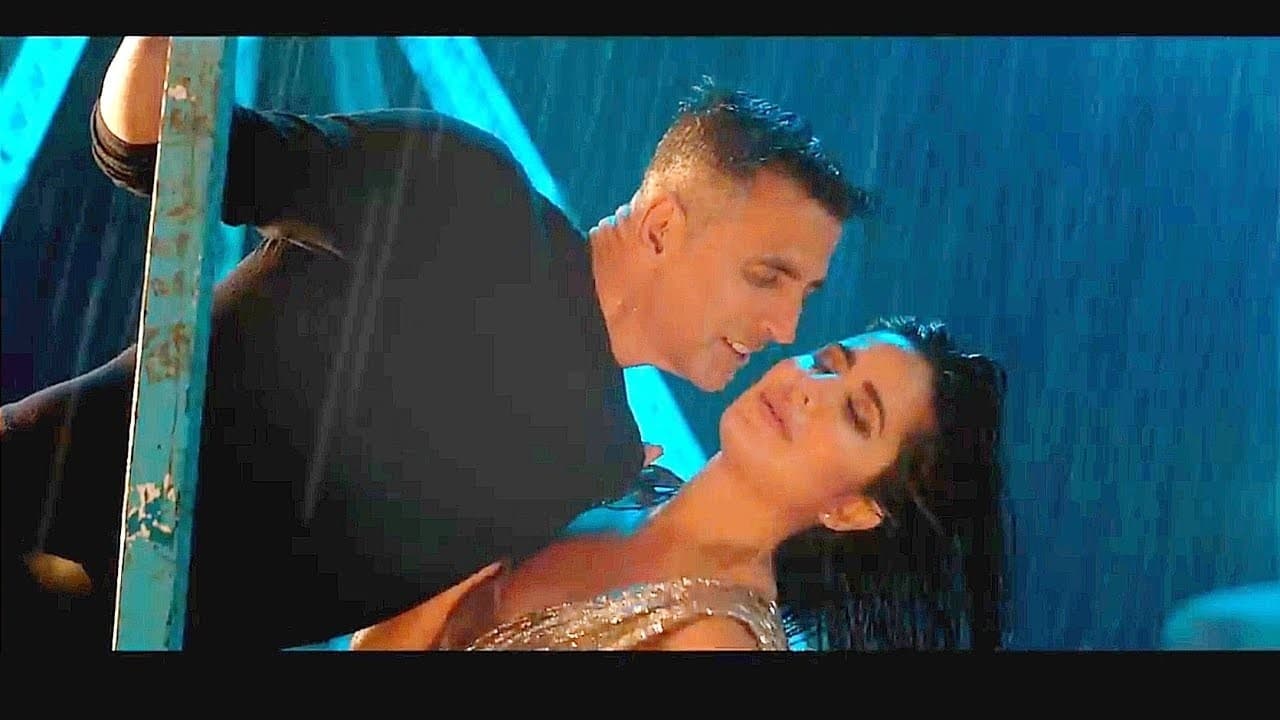 Sooryavanshi का टिप टिप बरसा पानी ने पार किए 102 मिलियन व्यूज, रवीना टंडन पर भारी पड़ी कैटरीना कैफ