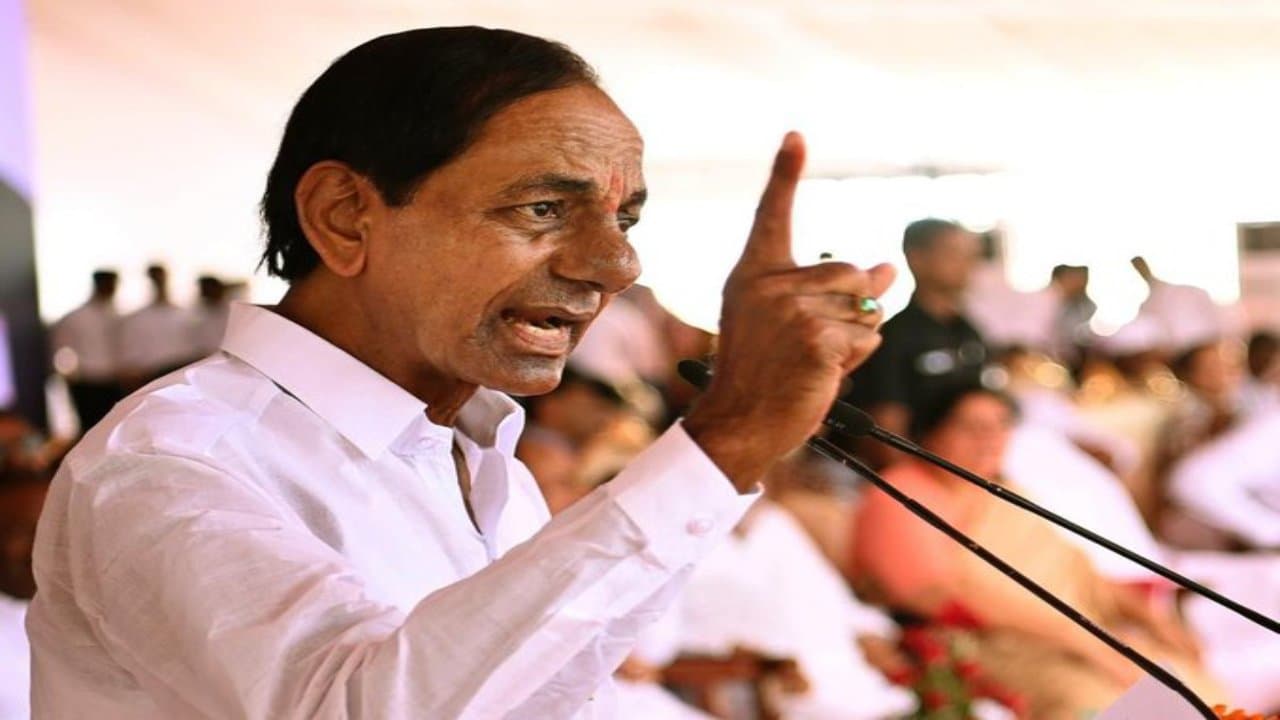 Explainer : मराठवाड़ा और विदर्भ के वोटरों पर टिकी केसीआर की नजर, कांग्रेस-एनसीपी में मची खलबली