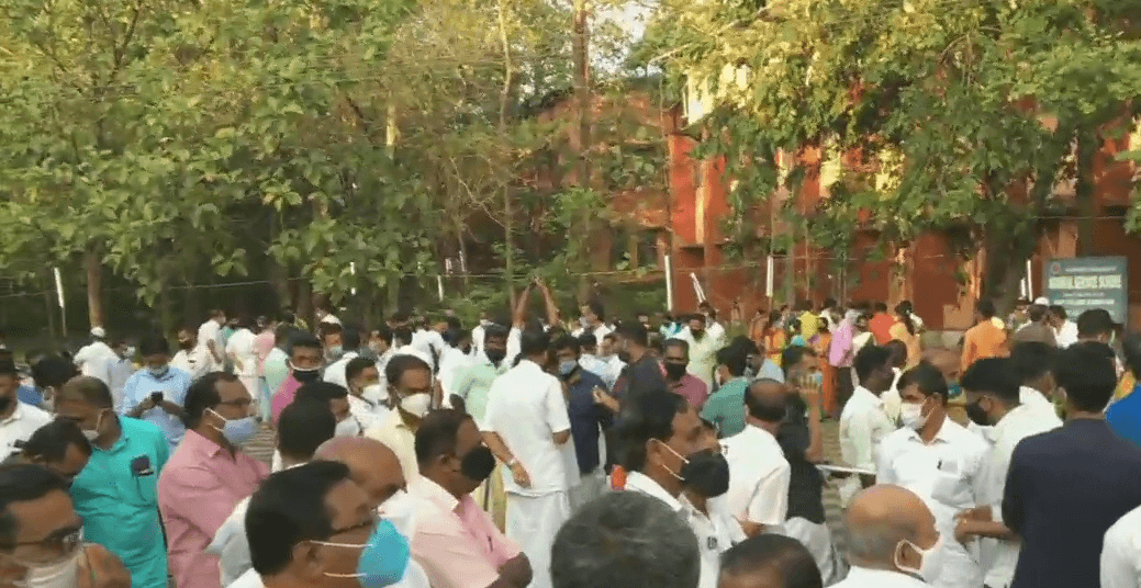 Kerala Local Body Election Results 2020 Live: यूडीएफ की अवसरवादी राजनीति का केरल में कोई स्थान नहीं, भाजपा-कांग्रेस चला रही थी झूठा अभियान : विजयन