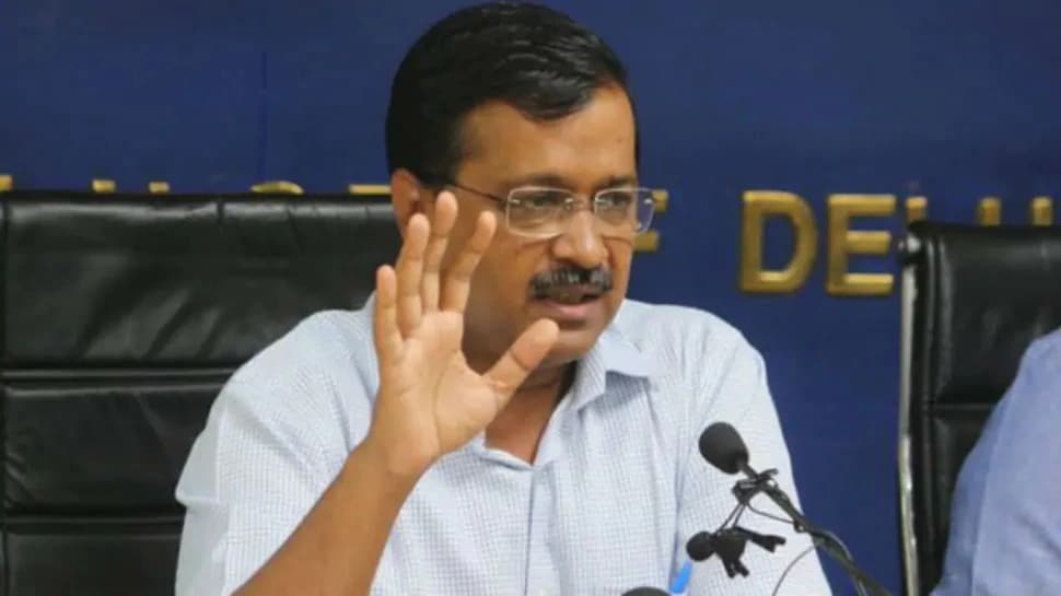 दिल्ली में ऑक्सीजन की कमी दूर करने के लिए बैंकॉक से 18 टैंकर और फ्रांस से 21 प्लांट मंगवा रही केजरीवाल सरकार