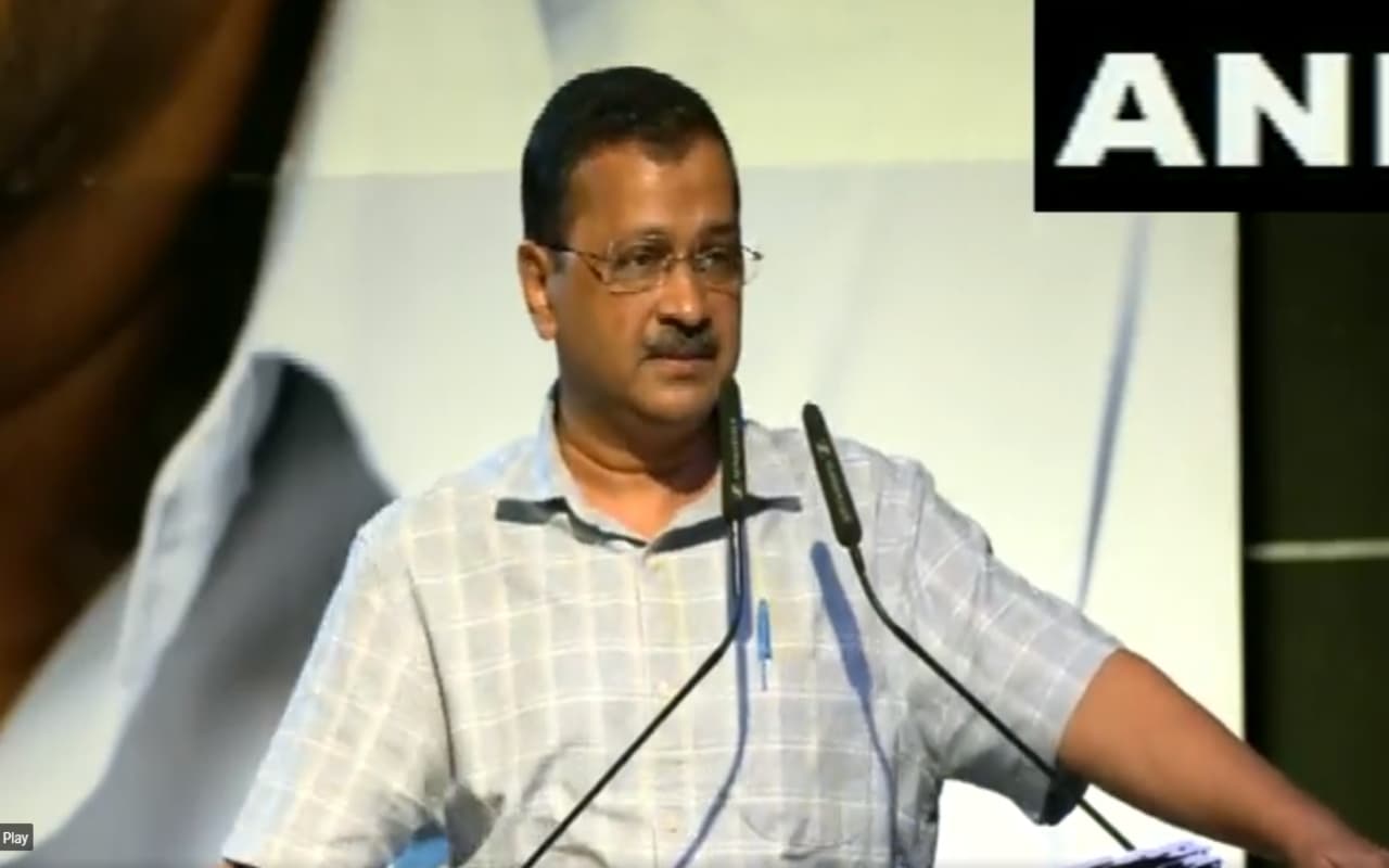 '5 साल में एक बार चुनाव हुआ तो सिलेंडर 5000 रुपये में मिलेगा', केंद्र सरकार पर भड़के सीएम केजरीवाल