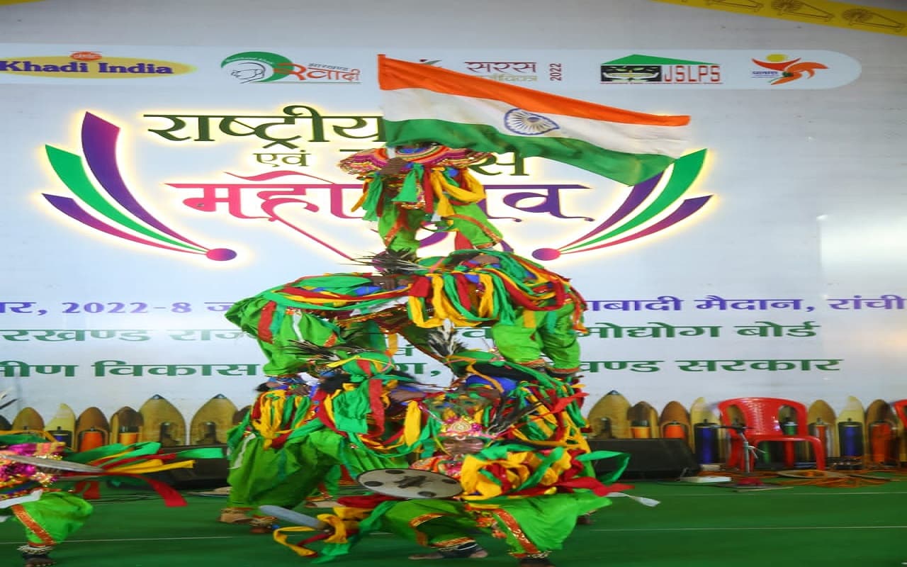 Khadi Mela 2023 : सुनो द्रौपदी थीम पर रांची के खादी मेले में नुक्कड़ नाटक, 4 जनवरी को होगा खादी फैशन शो