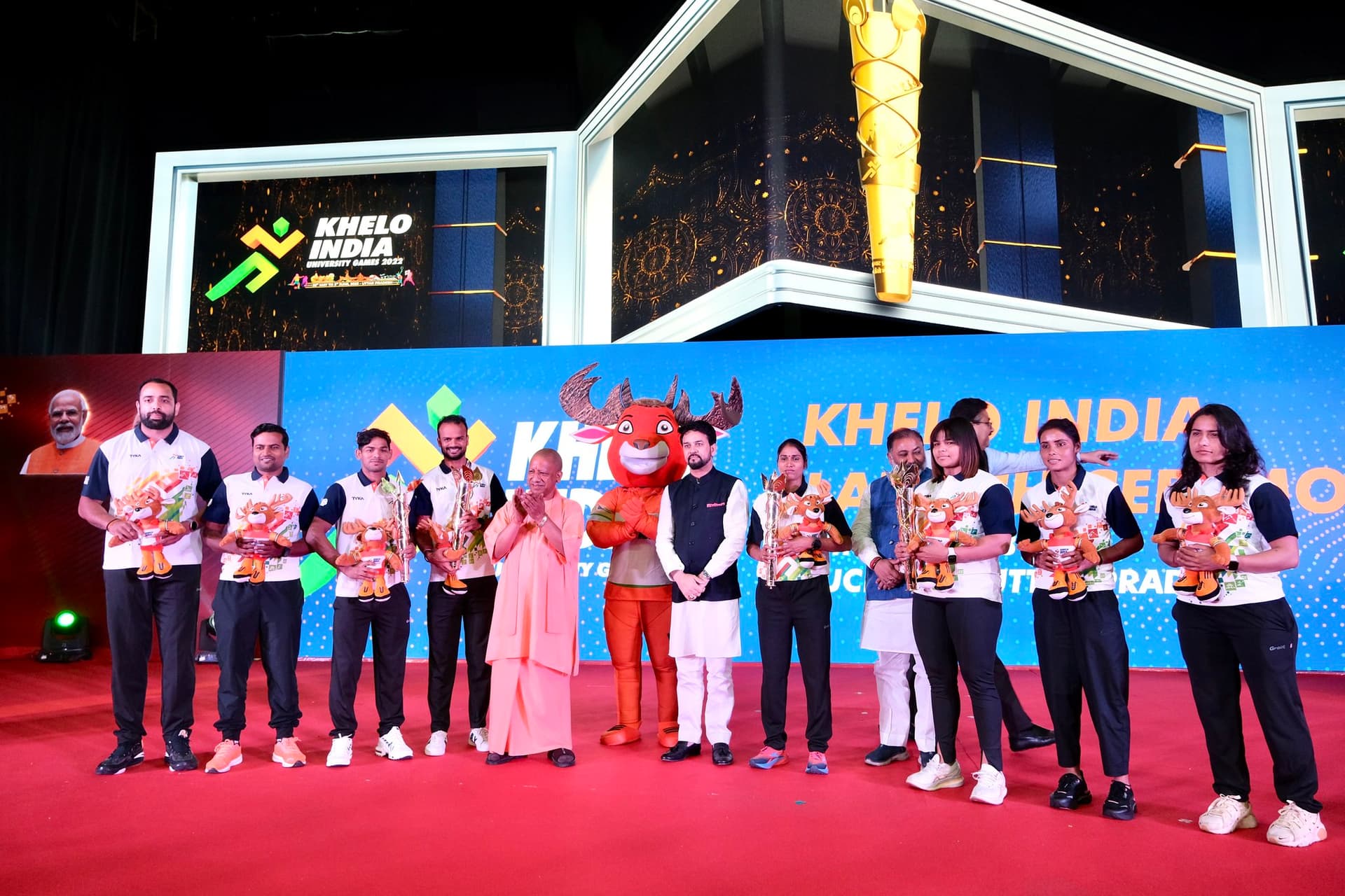 खेलो इंडिया यूनिवर्सिटी गेम्स का ‘लोगो’, शुभंकर, जर्सी और एंथम लॉन्च, सीएम योगी आदित्यनाथ बोले- बदल रही धारणा