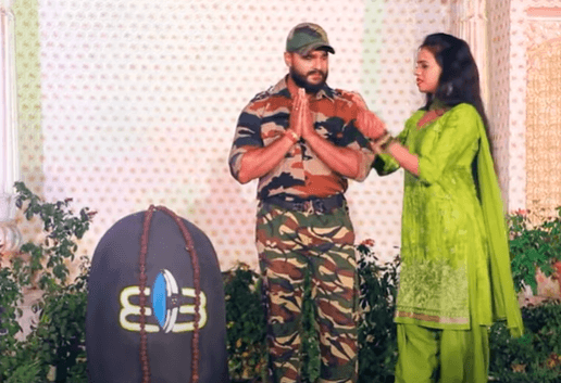 Bhojpuri Sawan Song: खेसारी लाल का नया गाना 'खेसारी जल ढारेगा वतन के लिए' फैंस के बीच वायरल, VIDEO