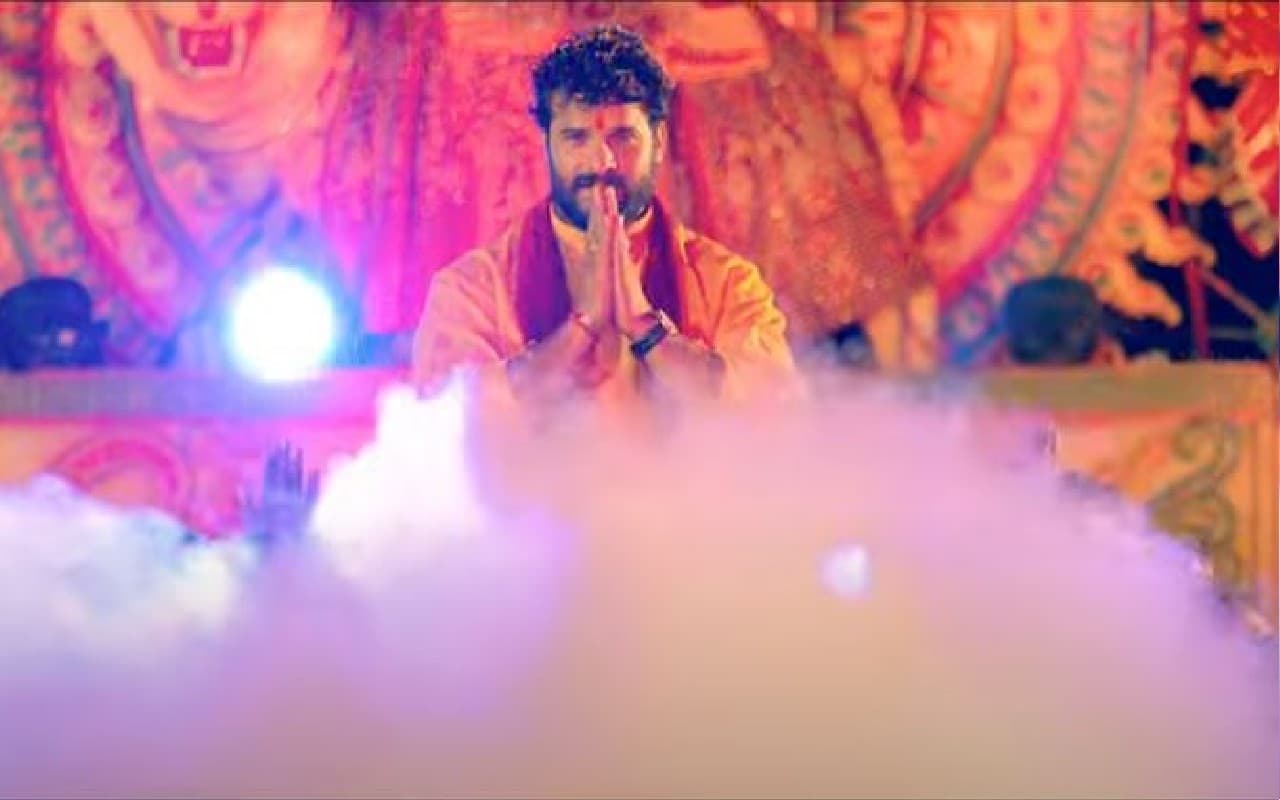 Navaratri Song: खेसारी लाल यादव का नया गाना चलो बुलावा आया है रिलीज, माता रानी की अराधना करते दिखें एक्टर