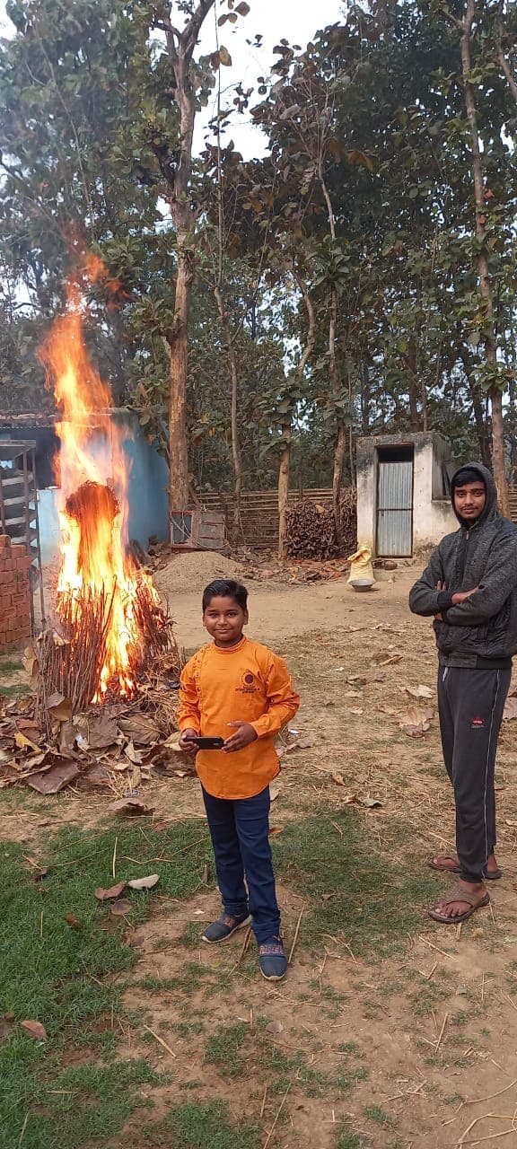 Makar Sankranti 2021 : मकर संक्रांति पर झारखंड के सरायकेला में श्रद्धालुओं ने लगायी आस्था की डुबकी, जानिए क्या है यहां की खास परंपरा