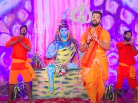 Khesari Lal Yadav का नया गाना 'सावन में गांजा मार के' रिलीज, YouTube पर मिल रहे खूब लाइक्स