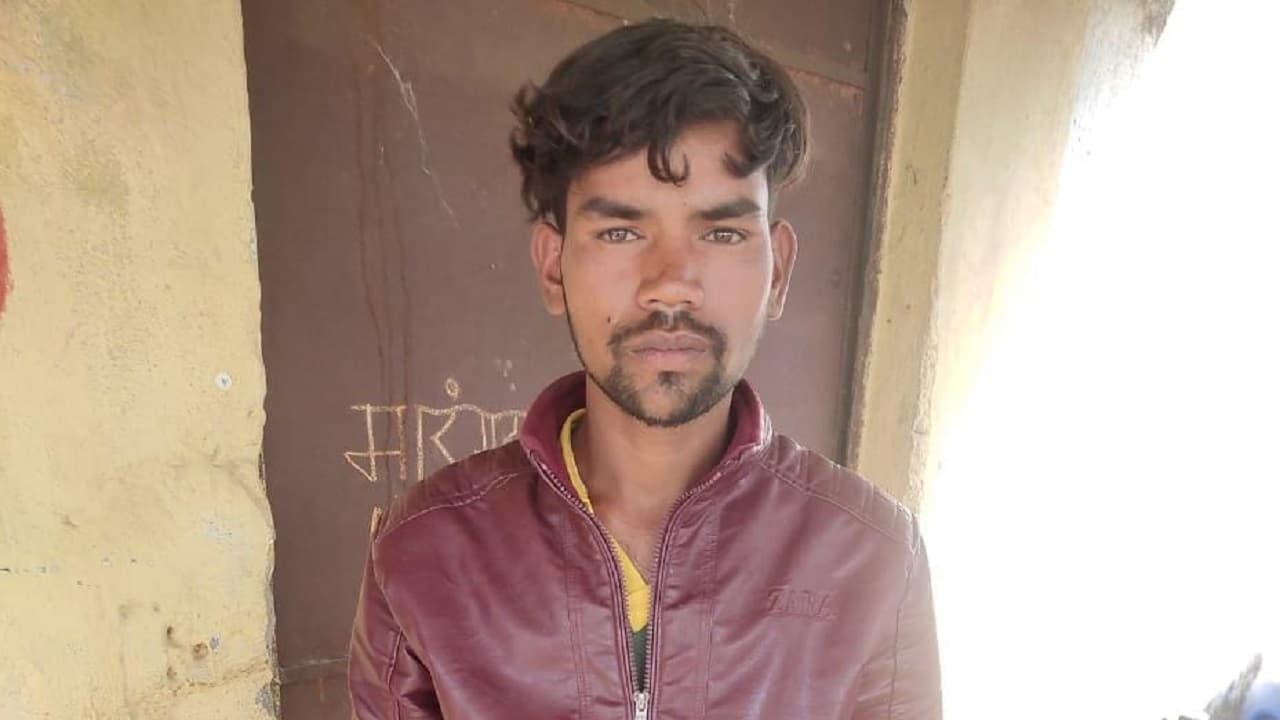 Jharkhand Crime News: खूंटी में हॉकी मैच देखकर घर लौट रहे ग्राम प्रधान समेत दो लोगों की हत्या