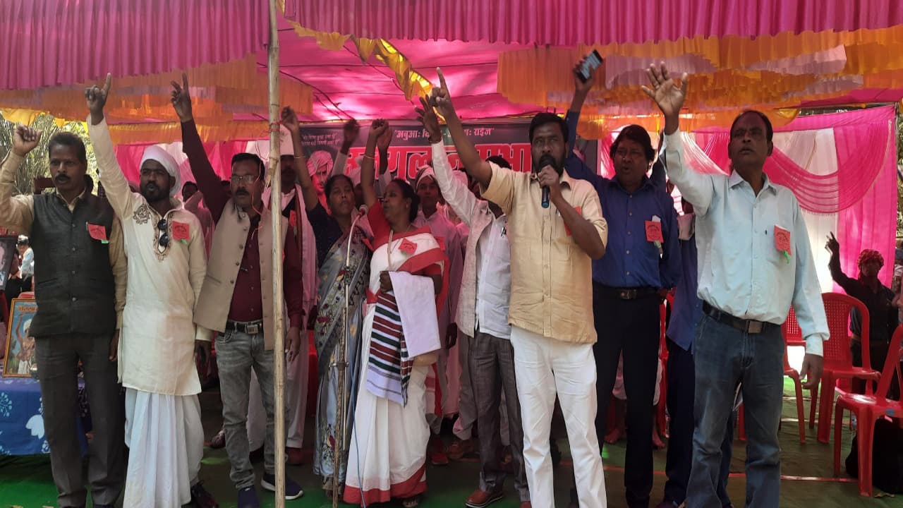 उलगुलान सभा में जमकर भड़के आदिवासी नेता, जयंत जयपाल सिंह बोले- जमीन से बेदखल करने की साजिश है ड्रोन सर्वे