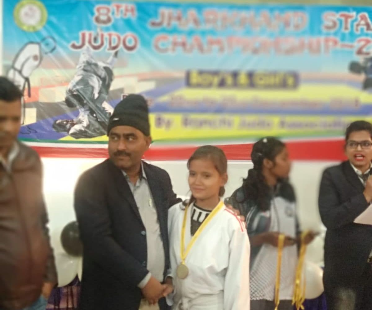 बंगाल : खुशी के दिल में धड़केगी राकेश की धड़कन