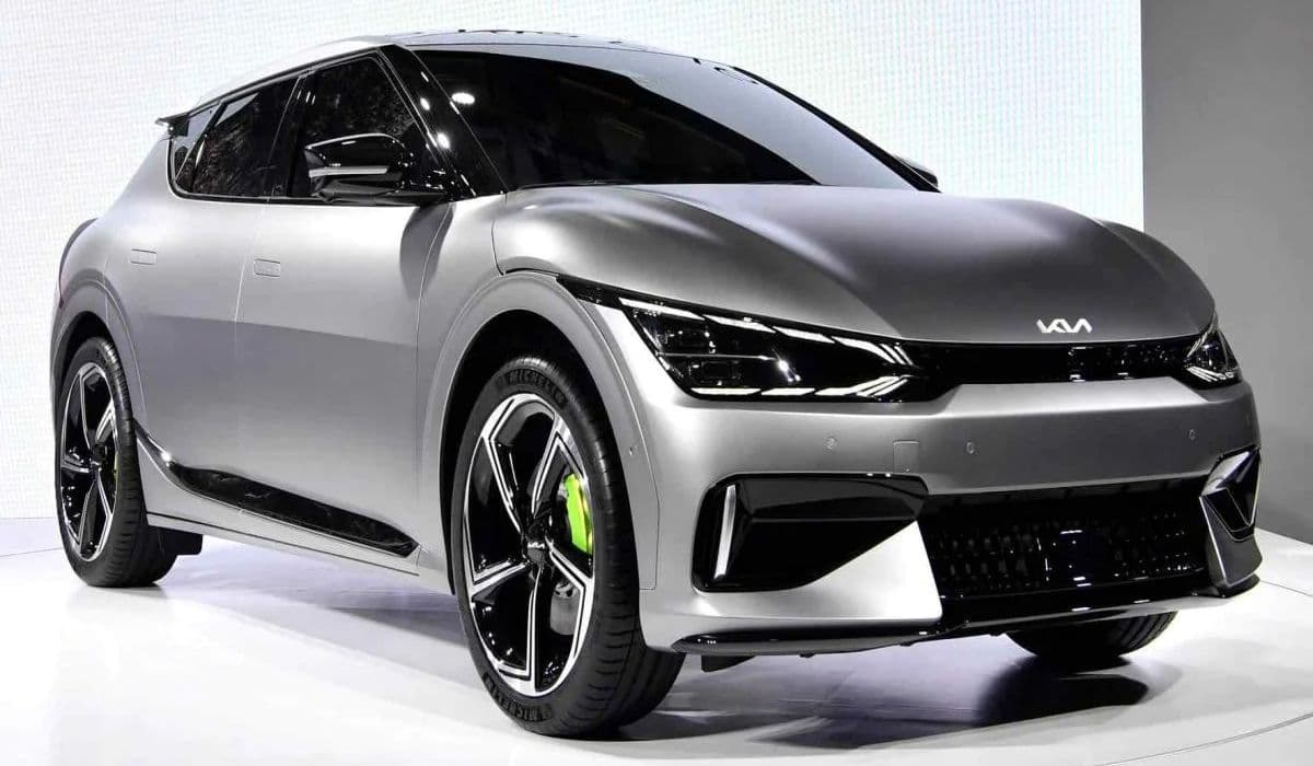 Kia ला रही इलेक्ट्रिक सेडान EV6, अगले महीने शुरू होगी बुकिंग