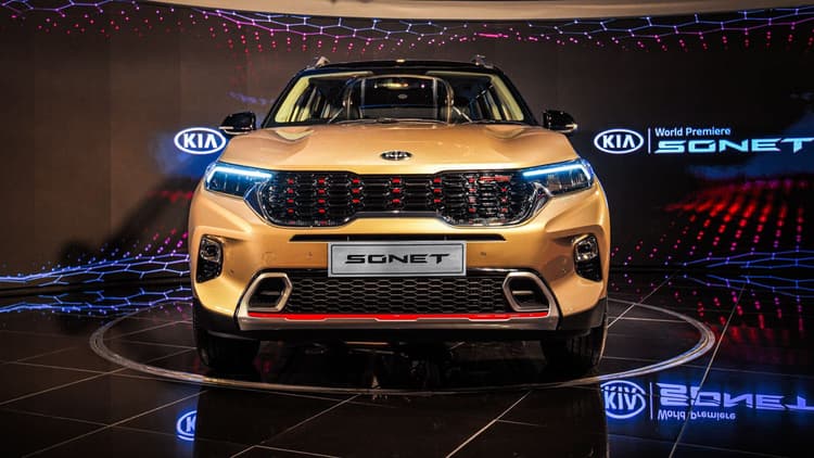 Kia Sonet Pre-Booking: किया सोनेट की बुकिंग शुरू, इसकी खूबियां कर देंगी दूसरों की छुट्टी