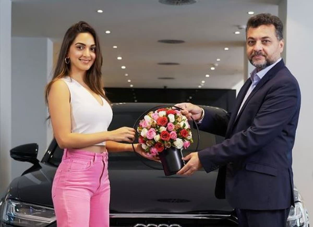 Kiara Advani New Car: इन लग्जरी गाड़ियों की शौकीन हैं कियारा अडवाणी, लिस्ट में Audi A8L भी हुई शामिल