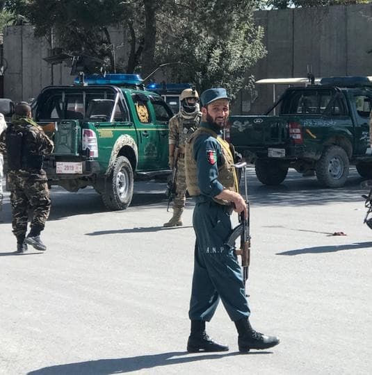 सेना के काफिले पर अत्मघाती ट्रक हमलावरों ने किया धमाका, 8 लोगों की गयी जान