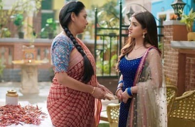 Anupamaa Spoiler Alert: इस तरह ढोलकिया का पर्दाफाश करेगी किंजल, अनुपमा जड़ेगी जोरदार थप्पड़