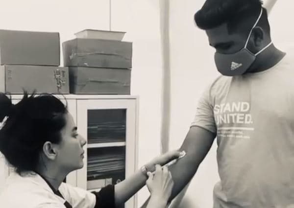 कीर्ति कुल्हारी अपने इस वीडियो की वजह से हो रहीं ट्रोल, यूजर ने कमेंट में पूछा- वैक्सीन ऐसे लगाते हैं?