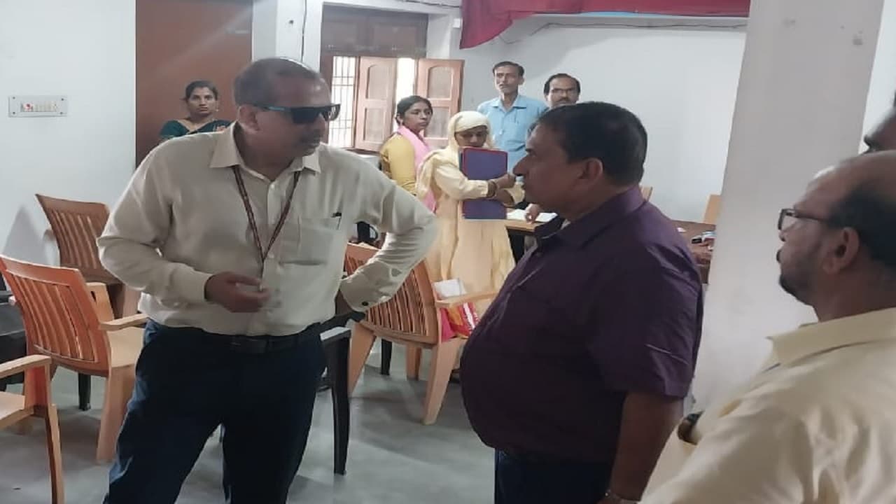 Explainer: बिहार के शिक्षकों में के. के. पाठक को लेकर क्यों है खौफ? जानिए किन आदेशों व एक्शन ने मचाया हड़कंप..