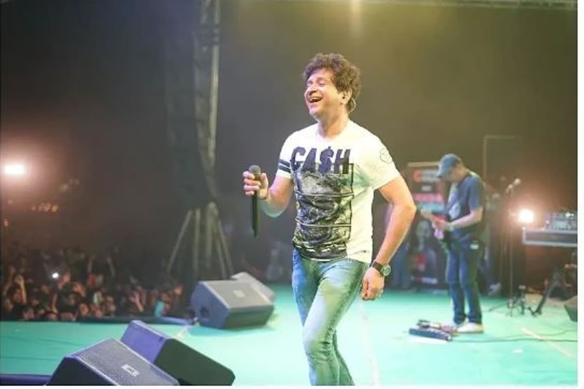 KK Top 10 Songs: ‘हम रहे या ना रहे कल’ सिंगर केके के 10 बेहतरीन गाने, जिन्होंने फैंस को बनाया दीवाना KK Top 10 Songs: ‘हम रहे या ना रहे कल’ सिंगर केके के 10 बेहतरीन गाने, जिन्होंने फैंस को बनाया दीवाना