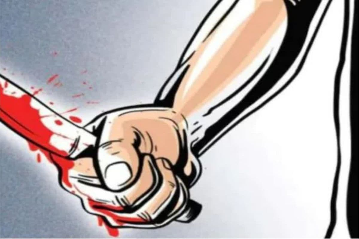 झामुमो नेता पर जानलेवा हमला, अपराधियों ने छाती, पीठ और गले में किया चाकू से वार, हालत गंभीर