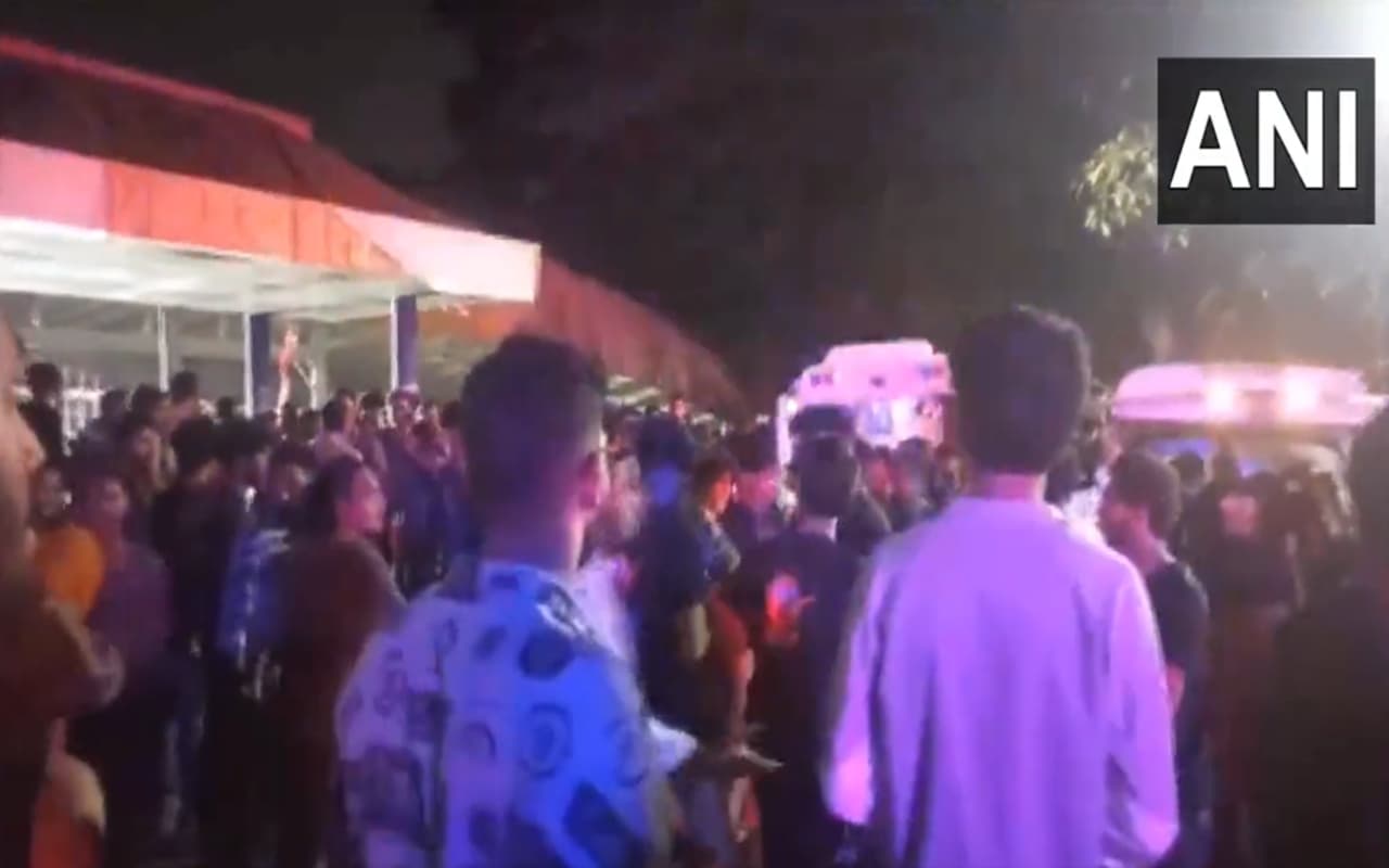 केरलः कोच्चि यूनिवर्सिटी में भगदड़, चार छात्रों की मौत, 60 से ज्यादा घायल