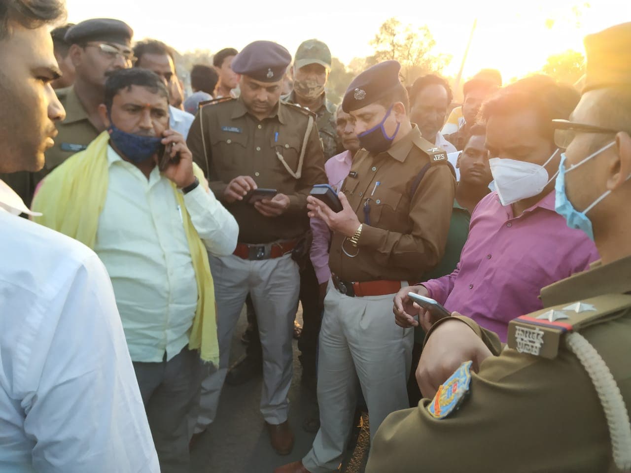 Jharkhand News : झारखंड में लगातार बारिश ने ढाया कहर, मिट्टी का घर धंसने से एक की मौत, 5 लोग घायल