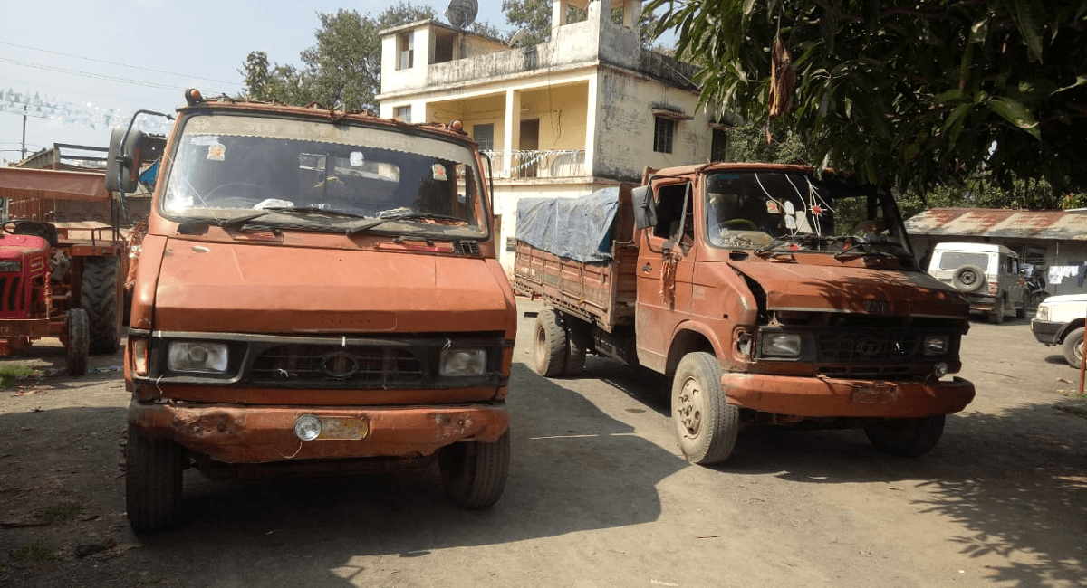 Jharkhand News : झारखंड के कोडरमा में अवैध ढिबरा कारोबारियों पर शिकंजा, 4 वाहन जब्त, 3 आरोपी अरेस्ट