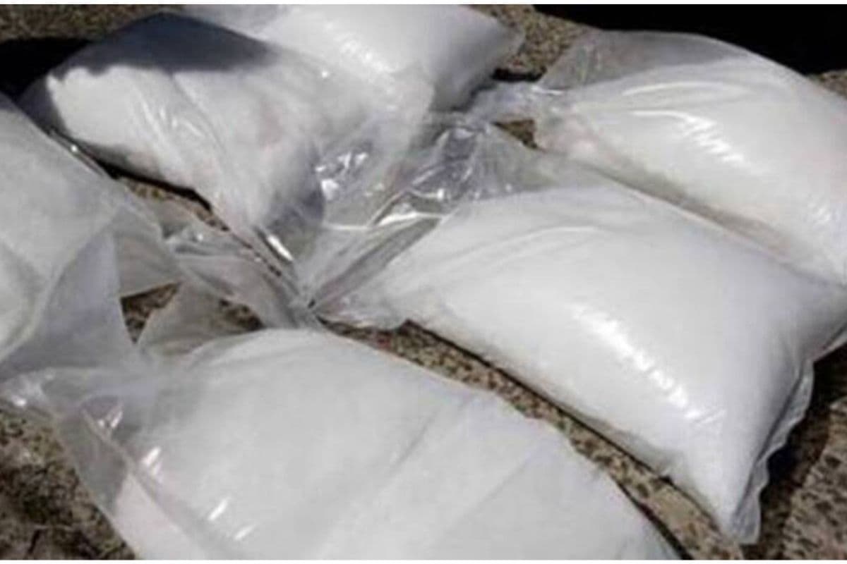 चावल व दाल के डिब्बे और आलू रखने की थैली में छिपा मिला 3 करोड़ रुपये की हेरोइन