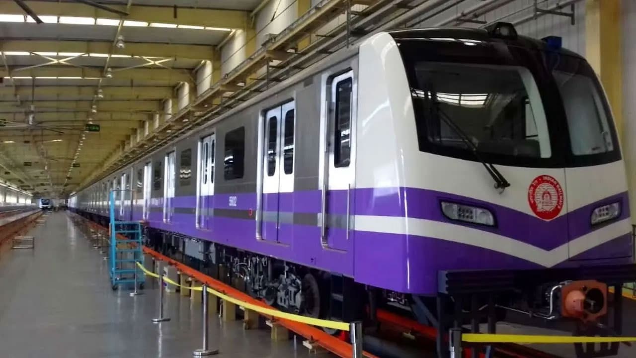 Kolkata Metro : आज से इन मेट्रो स्टेशन पर नहीं होंगे बुकिंग काउंटर, जानें क्यों...
