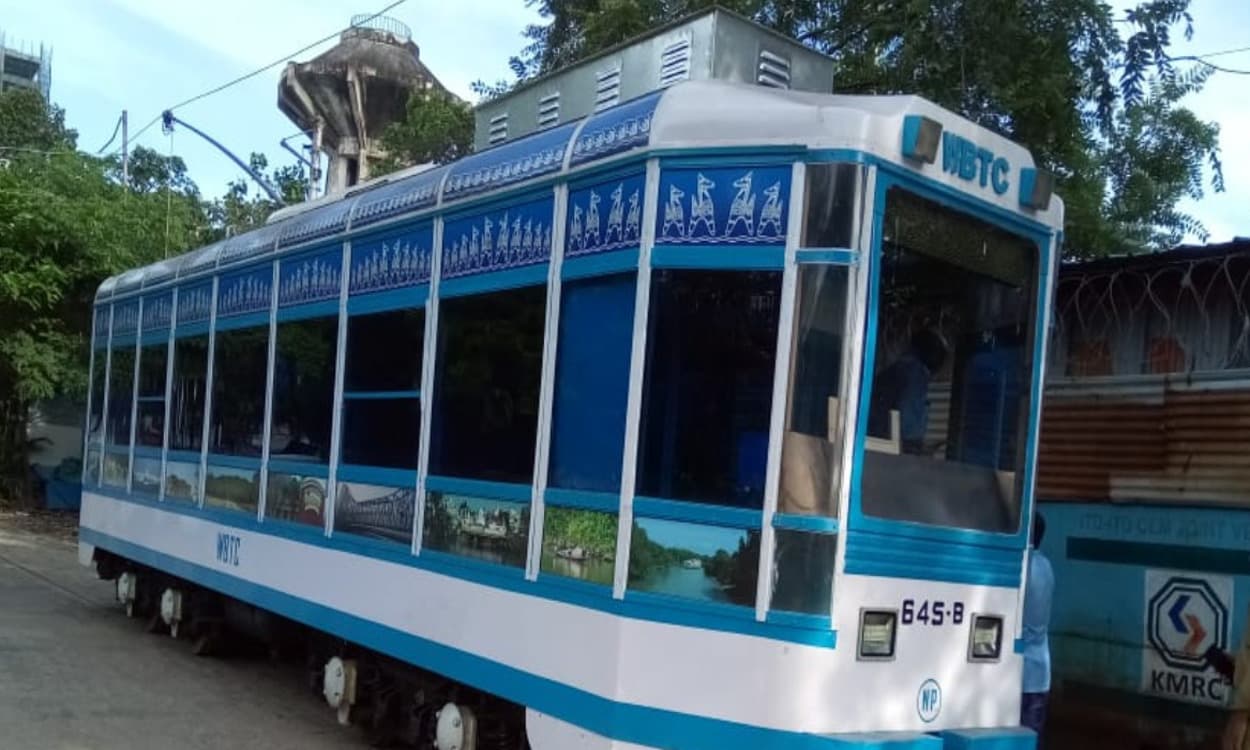 अब ‘ट्राम पुस्तकालय’ में पढ़ते हुए लीजिये सफर का मजा, गुरुवार को होगा उद्घाटन