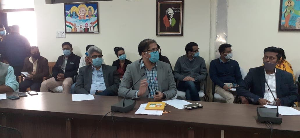 Coronavirus Vaccine News: रांची में ड्राई रन कल, कोरोना वैक्सीनेशन सेंटर पर ये व्यवस्थाएं करने का निर्देश, टीकाकरण में इन्हें मिलेगी प्राथमिकता