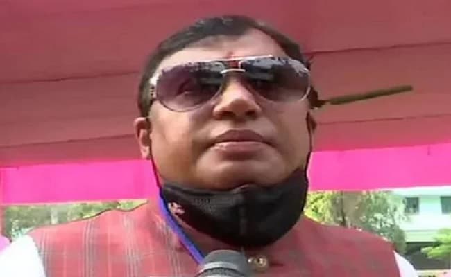 बंगाल में बीजेपी को एक और झटका, विधायक कृष्ण कल्याणी ने छोड़ी पार्टी