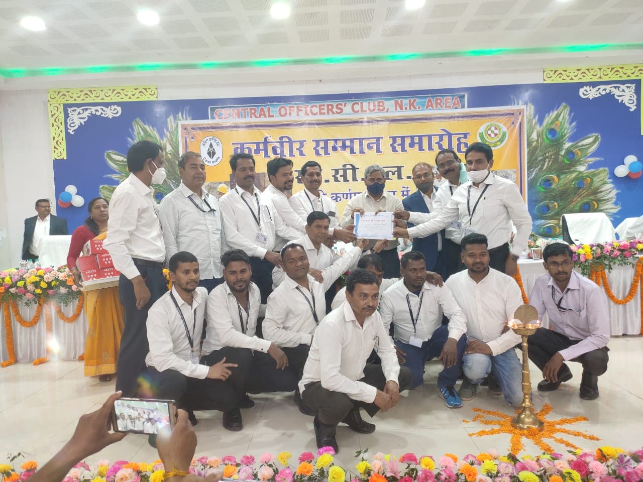 Jharkhand News : कर्मवीर सम्मान समारोह में सम्मानित हुए सीसीएलकर्मी, सीएमडी बोले-रेस्क्यू टीम से भूमिगत कोयला खदानों में बढ़ी संभावनाएं