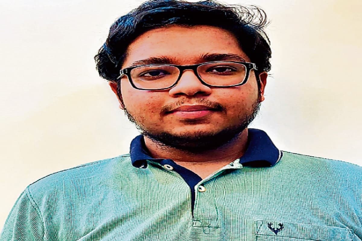 JEE Mains Result: कुशाग्र श्रीवास्तव बने झारखंड टॉपर, जानें कौन किस स्थान पर JEE Mains Result: कुशाग्र श्रीवास्तव बने झारखंड टॉपर, जानें कौन किस स्थान पर