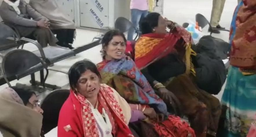 Kushinagar Incident: कुशीनगर हादसे में मृतकों के परिजनों को 4-4 लाख रुपये मुआवजे का ऐलान, PM ने जताया शोक