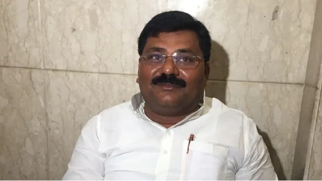 उमेश कुशवाहा ने धोखेबाज कहकर उपेंद्र कुशवाहा से इस्तीफा मांगा, बोली भाजपा- उनका स्वागत है