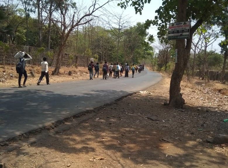 Lockdown Relief : केंद्र ने ट्रेनें नहीं चलाई तो मजदूरों को लाने में लग सकता है लंबा वक्त, जानें क्यों