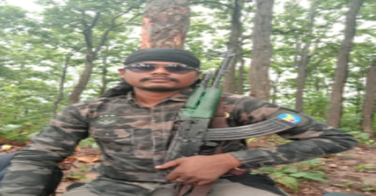 Jharkhand News: छऊ मेला देखने आया था PLFI उग्रवादी लाका पहान, पुलिस के साथ हुई मुठभेड़ में मारा गया