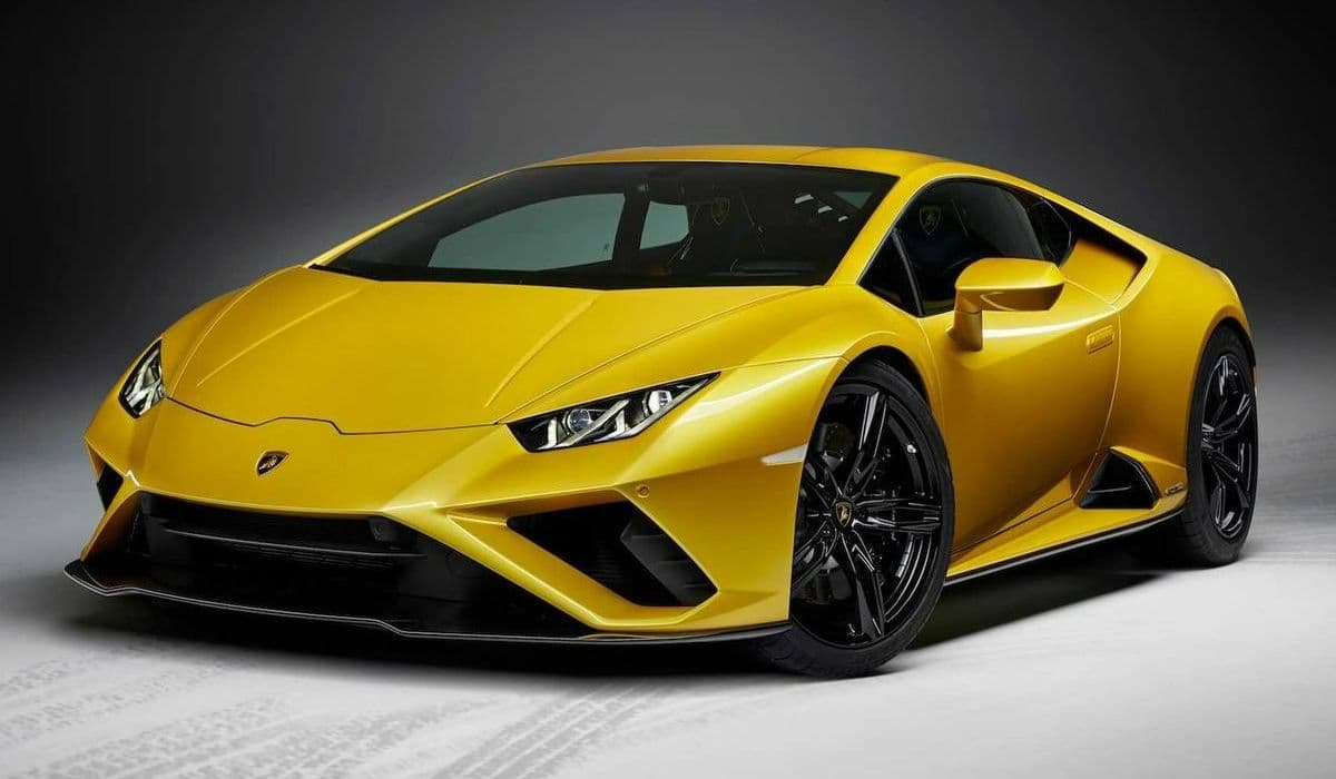 Lamborghini Car Sales: लग्जरी कार की सेल में जबरदस्त उछाल, बनाया यह रिकॉर्ड