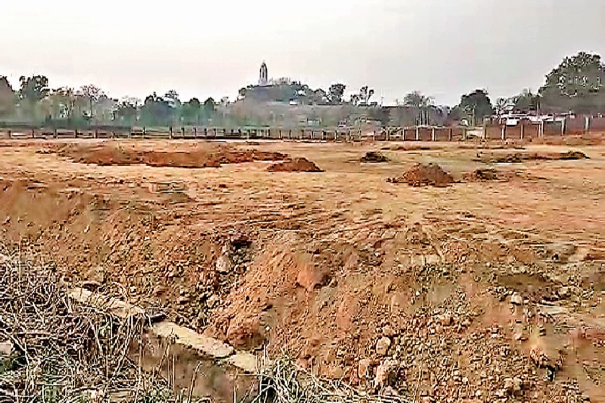 रांची में भू-माफिया की अब खैर नहीं, जमीन कब्जा करने वालों की लिस्ट बनाकर पुलिस करेगी सख्त कार्रवाई