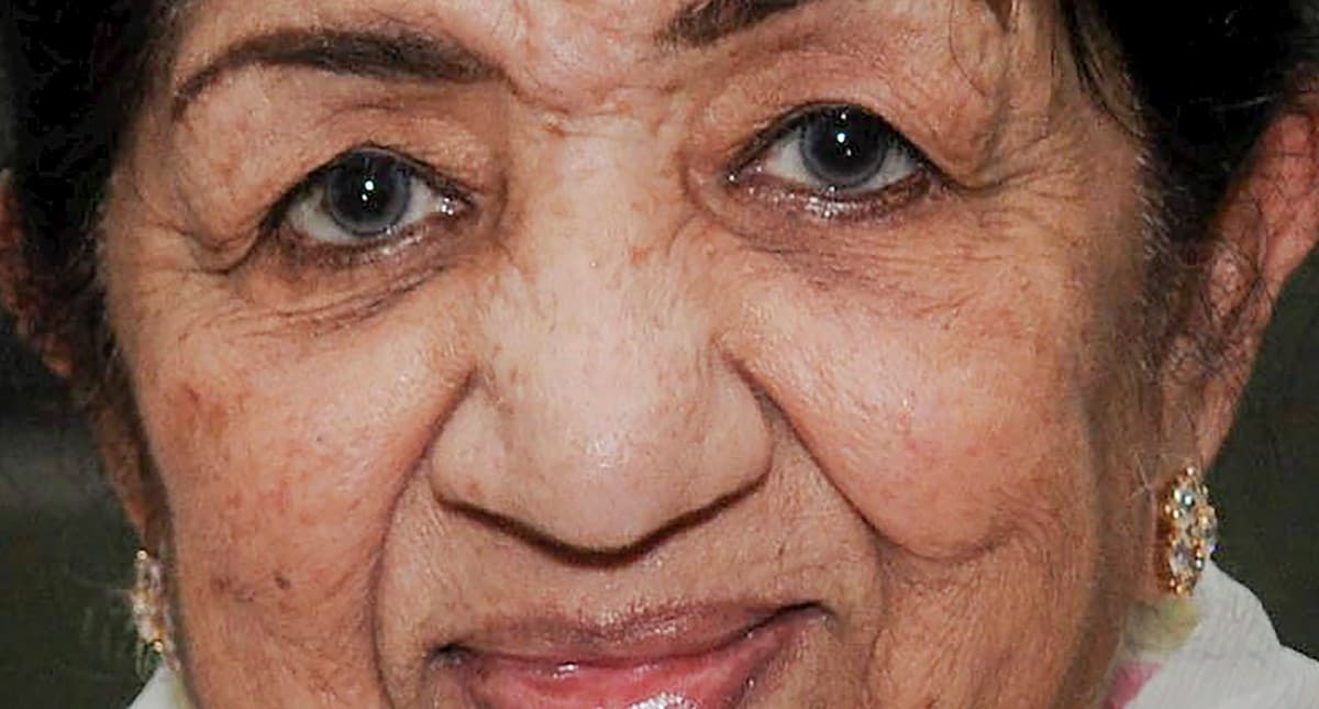 लता मंगेशकर के निधन पर शोक में 7 फरवरी को महाराष्ट्र सरकार ने की अवकाश की घोषणा, बंगाल में भी छुट्टी