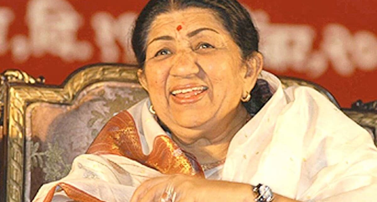 Lata Mangeshkar Death: शाश्वत प्रेम करना सिखा गईं लता दीदी, ऐसा रहा हेमा से स्वर कोकिला बनने तक का सफर