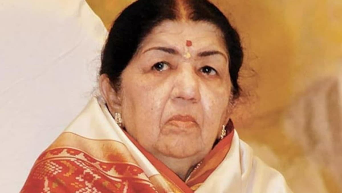 Lata Mangeshkar Death: लता मंगेशकर के निधन पर 2 दिवसीय राजकीय शोक, झारखंड में नहीं होंगे राजकीय समारोह Lata Mangeshkar Death: लता मंगेशकर के निधन पर 2 दिवसीय राजकीय शोक, झारखंड में नहीं होंगे राजकीय समारोह