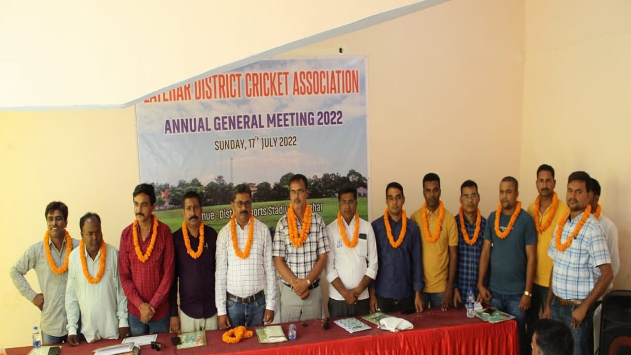 Jharkhand News: लातेहार जिला क्रिकेट संघ के नये अध्यक्ष बने पंकज कुमार सिंह, सचिव बने अमलेश कुमार सिंह