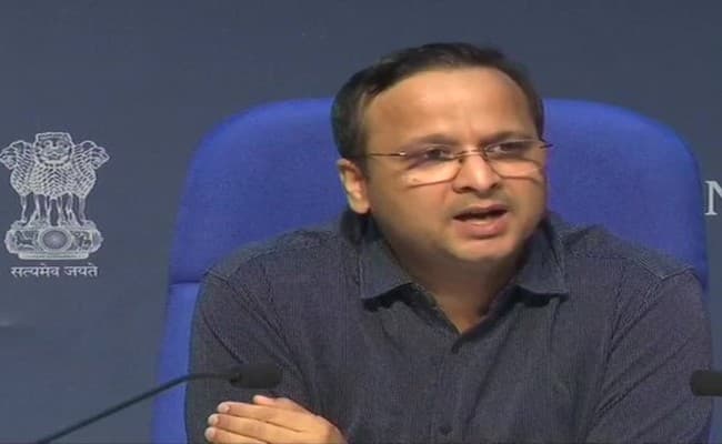 स्वास्थ्य मंत्रालय ने बताया - कोविड-19 मृत्यु दर में आयी कमी 3.13 प्रतिशत से घटकर हुई इतनी