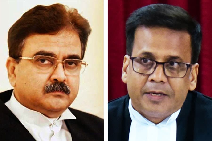 शिक्षक भर्ती घोटाले पर कोलकाता हाईकोर्ट की टिप्पणी, कहा - धांधली ऐसी कि अंदाजा भी नहीं लगाया जा सकता