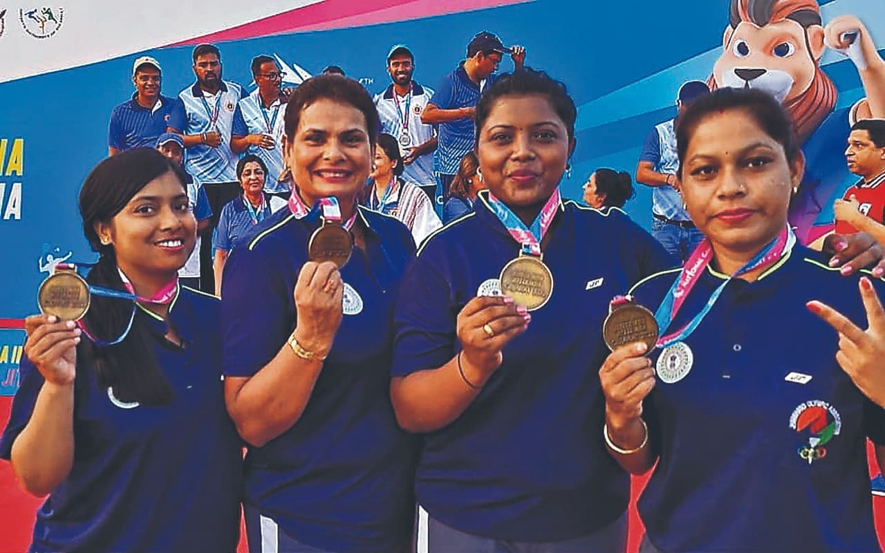 झारखंड की बेटियां खुद किराया देकर पहुंची अहमदाबाद, नेशनल गेम्स में शानदार प्रदर्शन कर जीता गोल्ड