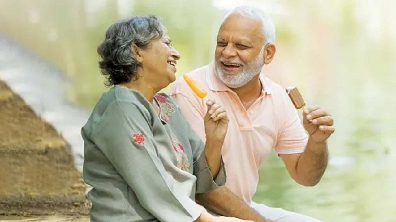 Life Certificate: पेंशनर्स के जीवन प्रमाण पत्र देने का वक्त हुआ खत्म, चूक गए तो जानें क्या है नियम