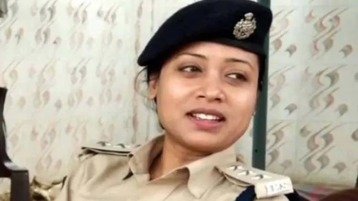 बिहार में 13 जिलों के एसपी समेत 38 आइपीएस का तबादला, लिपि बनी सहरसा की नयी एसपी