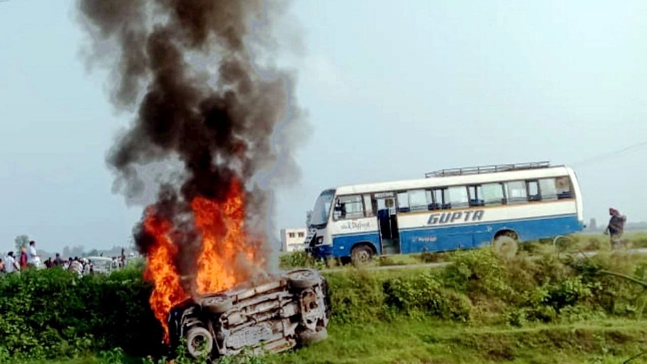 Lakhimpur Kheri Violence: चार्जशीट में केंद्रीय राज्य मंत्री का नाम नहीं होने पर मृतकों के परिजन नाराज